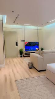 شقة استديو فخمه وانيقه وجلسة استكنان خارجيه - 9