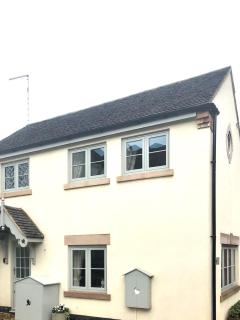 Repton Cottage in the Heart of the Village - 6