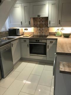 Repton Cottage in the Heart of the Village - 4