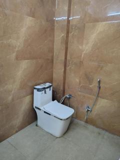 Rajhans Hotel Rooms & Party hall - 6