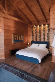 Cave Chalet - Chalet for Two - 6