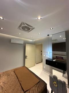 Two bedroom apartment eiffel view secure for family - 9