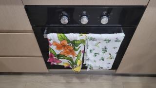 Elegant 2-Bedroom Apartment with Pool & Balcony - 4