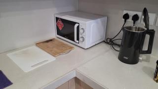 Elegant 2-Bedroom Apartment with Pool & Balcony - 1