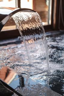 Cave Chalet - Chalet for Two - 8