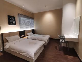 97 Homestay HuiSing 3R2B 8pax 2 CarPark 玖居民宿辉盛 - 8