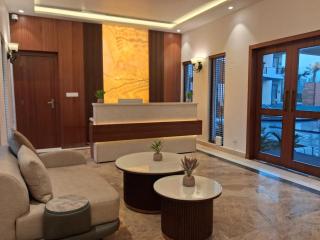 Olive Green Resorts and Villa - 3