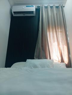 Heirloom Luxury Hotel and Apartments - 4