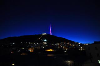 4BR Apartment with City Center View - 4