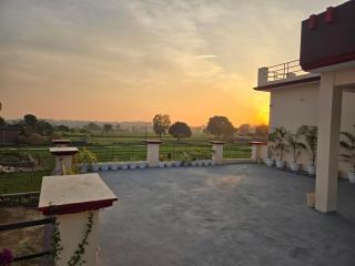 Jim Corbett Guest House - 3
