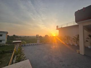 Jim Corbett Guest House - 8