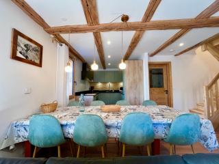 CHALET - DUPLEX neuf 8 pax - pied des pistes - parking privé - cheminée - Skiroom - 3 rooms & mezzanine - 8