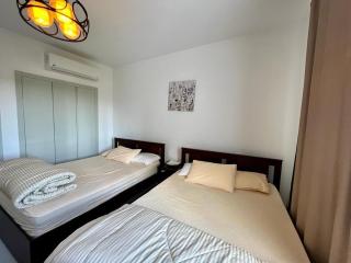 Swan Lake 3BR with Roof & Terrace - 1