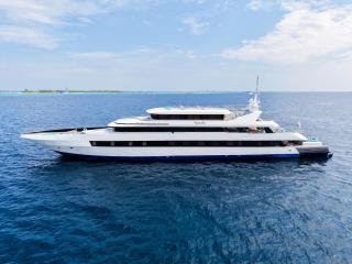 Ritrella Floating Hotel - 0