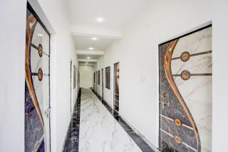 Hotel O MN Palace - 9