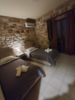 Villa-Τo Petrino - 2