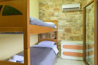 Villa-Τo Petrino - 4