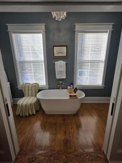 Blisland Est 1749 Close to Williamsburg - 2