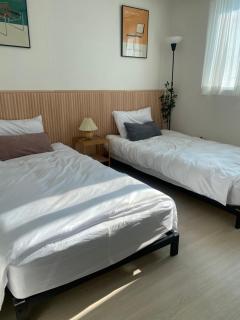 동대문중심,지하철1분,엘리베이터이용,3룸5배드,가족환영,30평넓은숙소, 뷰맛집 - 7