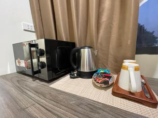 Ryuko Baohu Rentals - Tay Ho Bed & Breakfast - 3