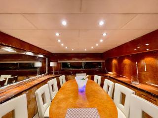 Mimou Accommodation breakfast on yacht - 5