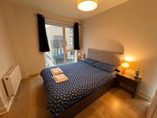 Luxurious Entire Guest House with Grand Living Space and Panoramic Balcony Views - 1