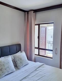Modern Two Bedroom in Fourways Montecasino Sandton - 5