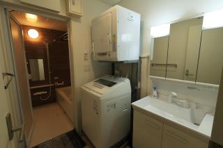 海に近い田舎にある新築家の丹霞阁 - 1