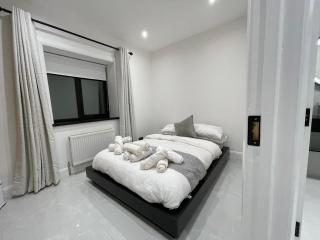 Letterkenny Town Centre Apartment - 5