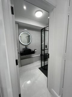 Letterkenny Town Centre Apartment - 2