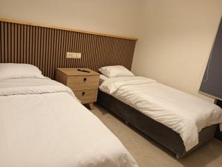 Urban Mountain House - 6