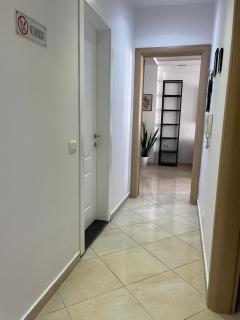 Tirana New Bazaar-Apartment 2 - 1