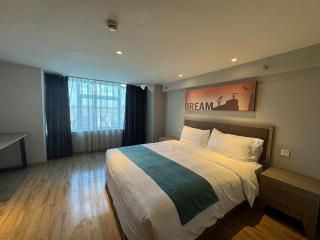 Shanghai Hills&Ease Residence near NeCC and Hongqiao Hub - 5