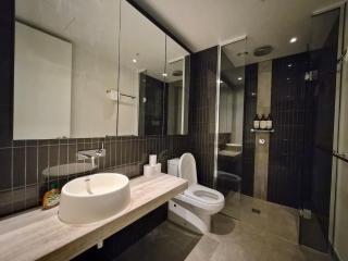 Melbourne City Escape Near QV Market - 5