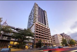 Melbourne City Escape Near QV Market - 3