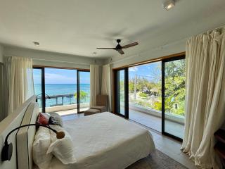 Luxury Beachfront Apartment - 1