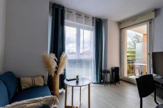Moundi Piscine-parking-balcon Proche Hippodrome - 2