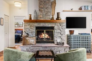 Sagewood Cottage - 1