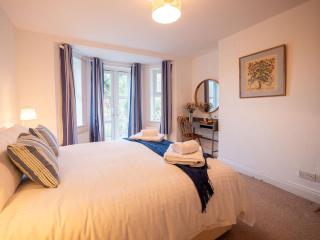 1 Alberni Cottage Hope Cove - 3-min walk to beach - 1