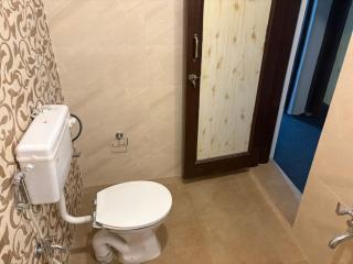 Kashmir Holiday Lodge - 5