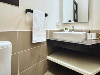 View and Location in Abu Tig Marina - 2