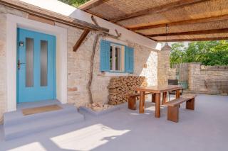 Villa Weiße Feder near Fazana for 5 persons with small heated pool & sea view - only 1,2 km from beach - 7