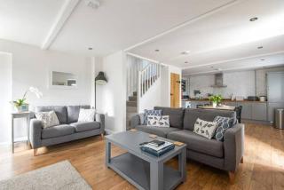 Hockings Green and Pascoe Pippins at Trethawle Barns - 3