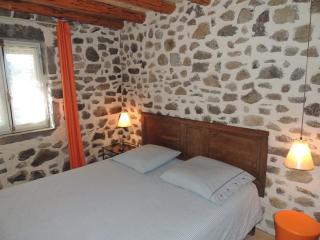 Gîte - Four à pain au cœur des volcans - 8