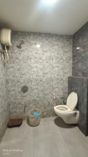 Hotel Bhavya, Ahmedabad - 4