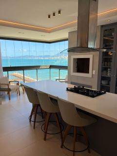 Apartamento Frente Mar com vista praia em Itapema - 5