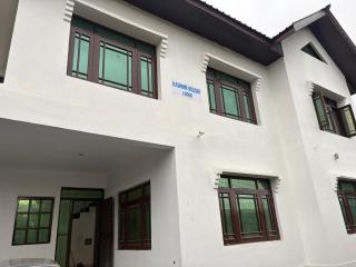 Kashmir Holiday Lodge - 8