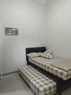 Villa XYZ kayana regency F-15 - 9