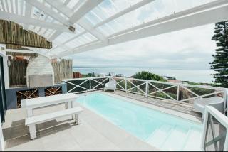 Surfstar at Mimosa Jeffreys Bay - 8