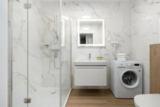 Seaside Apartamenty Mazowiecka Park - wyjątkowy apartament na 7 osób 2 sypialnie, 2 łazienki i parking - Luxury large apartment with 2 bedrooms, 2 bathrooms and parking - 2